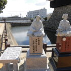 官兵衛と正室像