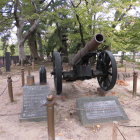 復元記念砲(長州群が小倉城を砲撃した際に使用)