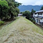 南側土塁を上から見た