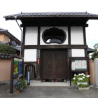 東口門