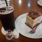 美濠カフェでひと休み