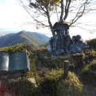 柴田勝家像
