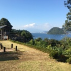 三枚城を望む
