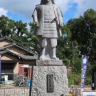坂本城址公園の明智光秀像