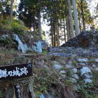 主郭虎口石垣(練積み)