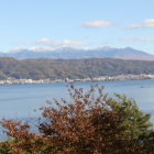 圧巻絶景の諏訪湖、冠雪の八ヶ岳