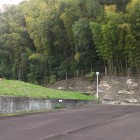 おそらくこれが、土塁跡