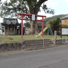 城跡、グランド西側の加藤神社