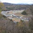 北方向に利神城の天守台石垣が遠望出来るポイント、微かに天守台が見えるが？