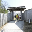 東門