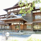 臨江閣