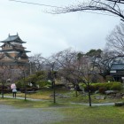 天守閣と冠木門