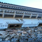 忍び返しと石落とし