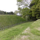 堀と土塁