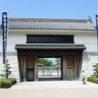 二ノ丸七間門付近に建てられた大手門