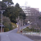 山上の本丸跡には校舎が…