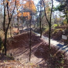 断ち切られた土塁と堀