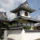 五條新町に在る寶滿寺の太鼓櫓