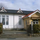 旧県知事校舎