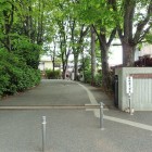 早稲田大学高等学院校門