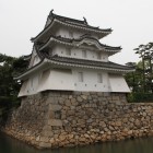艮櫓、中堀越しに