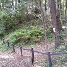 天竺坂からの主郭土塁