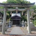 鞠山神社