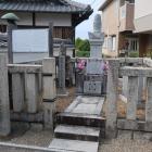 淡輪六郎兵衛の宝篋印塔