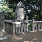 金𥔎古戦場の石碑