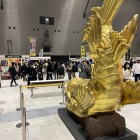 鯱原寸大レプリカでみなさん写真を撮られてました。