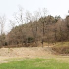 西出構、城塁土塁、堀