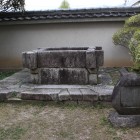 桜丸の石組み井戸