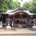 主郭には神社が建っている