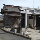 城域の八幡神社とコミュニティセンター