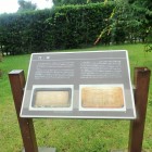 門・塀説明板