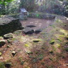 天守台石垣は安土城と同様多角形