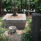 円徳寺の織田秀信髪切塚