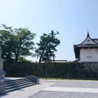 鍋島直正公は逆光につき横向き