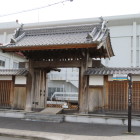陣屋門