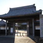 山門、東向き、逆光