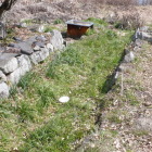 城址公園湖岸に近い石積