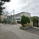 岡津中学校
