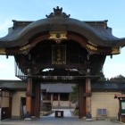 浄土真宗高山別院唐門