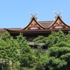 吉備津神社、比翼の神殿を遠望