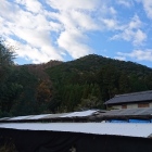 南側から