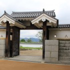 本丸門枡形内部、高麗門