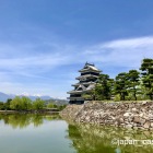 天守越しの北アルプス