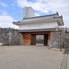 山手門