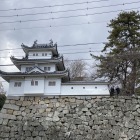 角櫓(正面) ハートの石を見つけろ！
