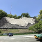崩落した東十八間櫓の石垣